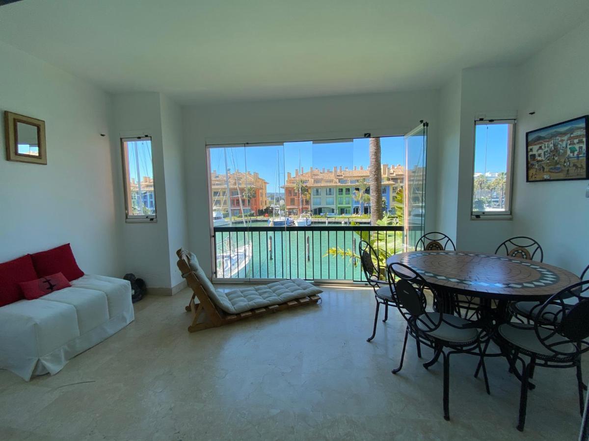 Apartamento con piscina ,playa con vistas panorámicas en la Marina de Sotogrande São Roque Exterior foto
